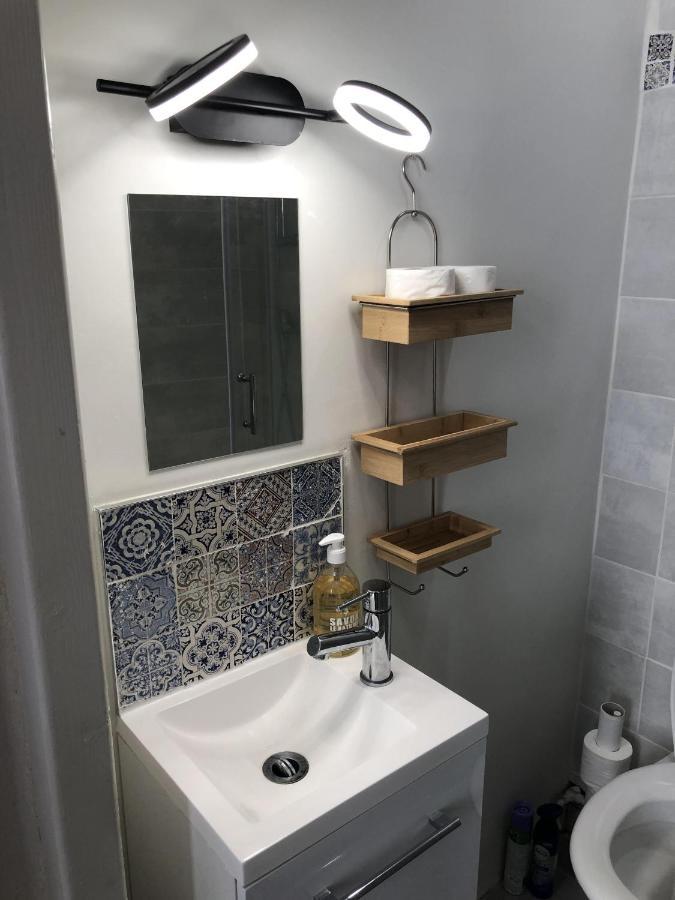 Coeur De Ville Appartement Meuble Анже Екстериор снимка