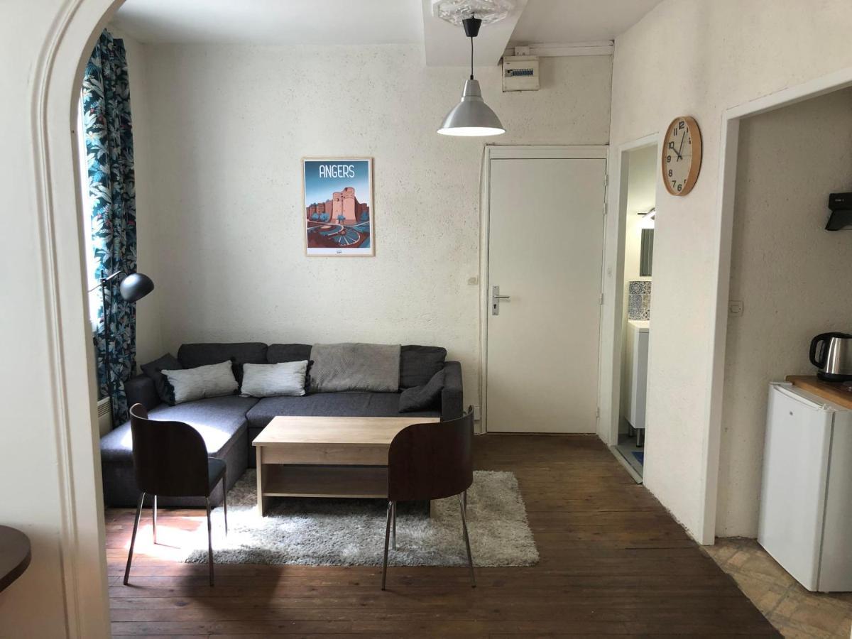 Coeur De Ville Appartement Meuble Анже Екстериор снимка